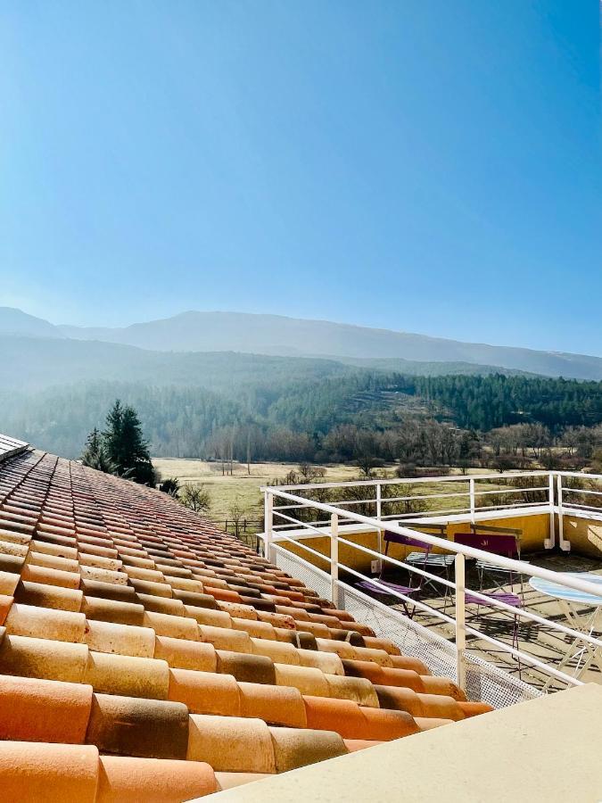 Auberge De Barret Sur Meouge Exteriör bild